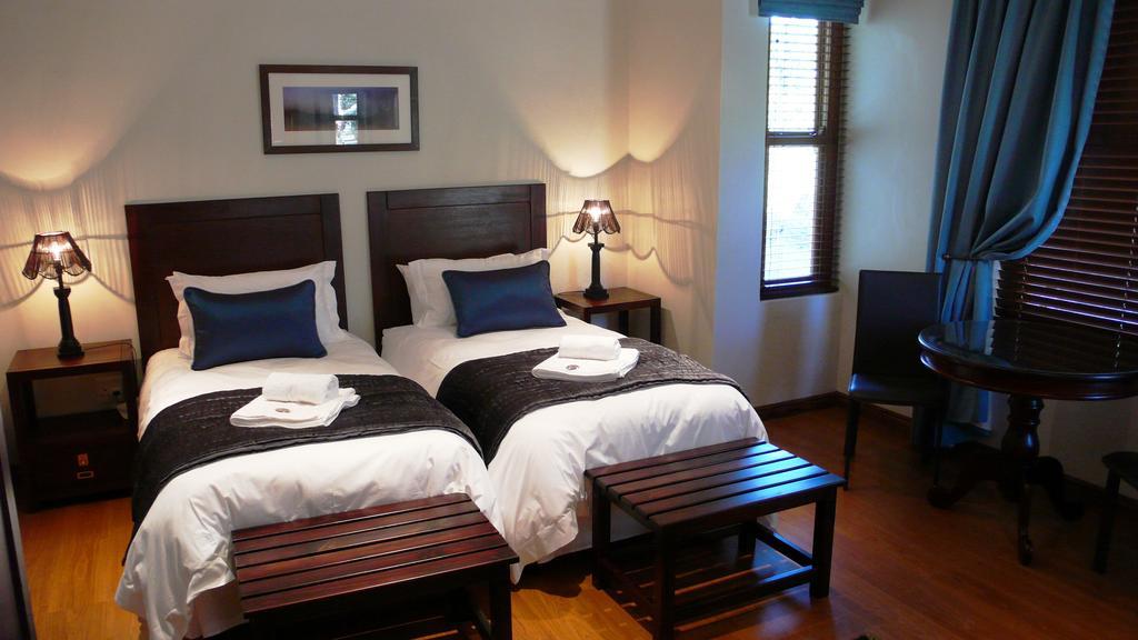 Honeylocust Guesthouse كوليزبيرغ المظهر الخارجي الصورة